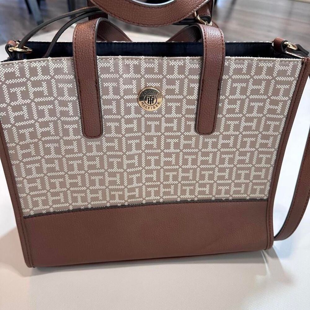 Tommy-hilfiger Women's Brown and Tan Bag
